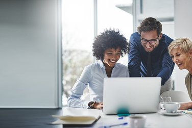 __job-head-vorlage_Job Werkstudent-in GB.jpg