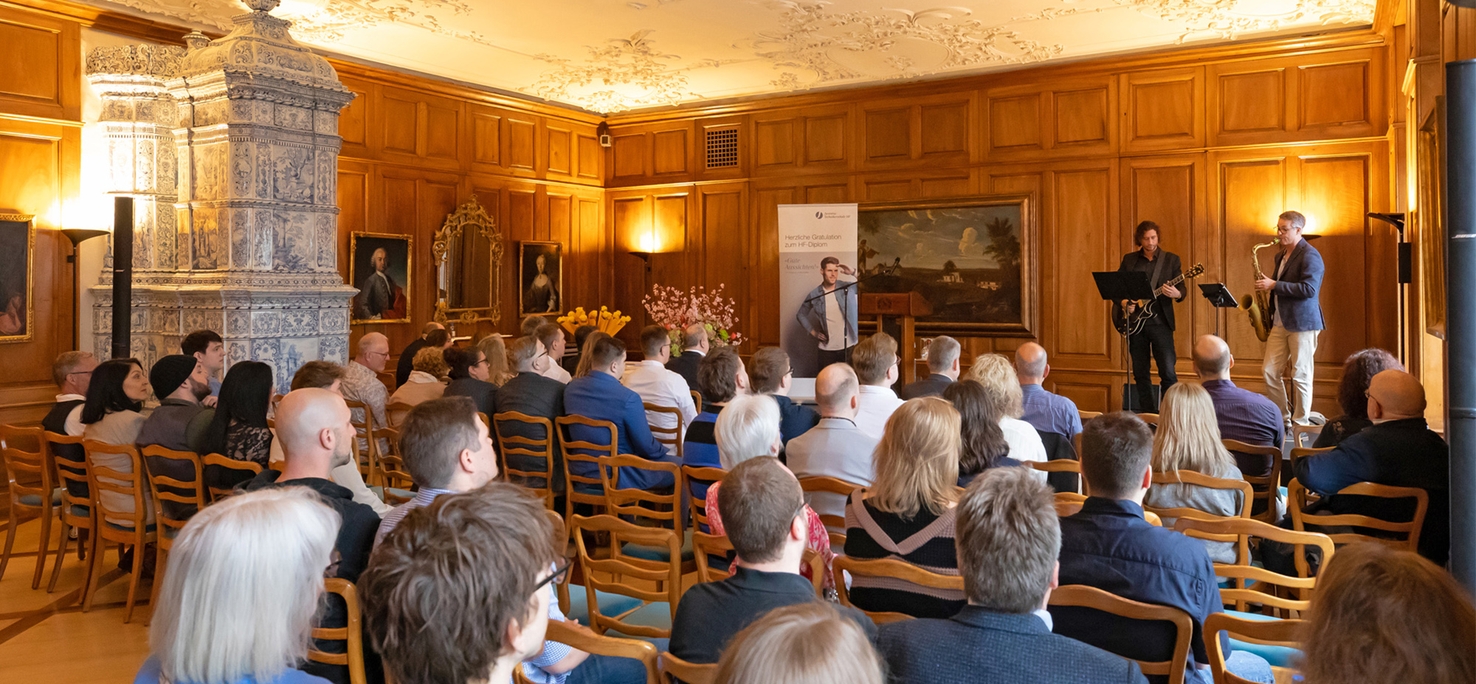 2026-03 News JTE Diplomfeier.jpg